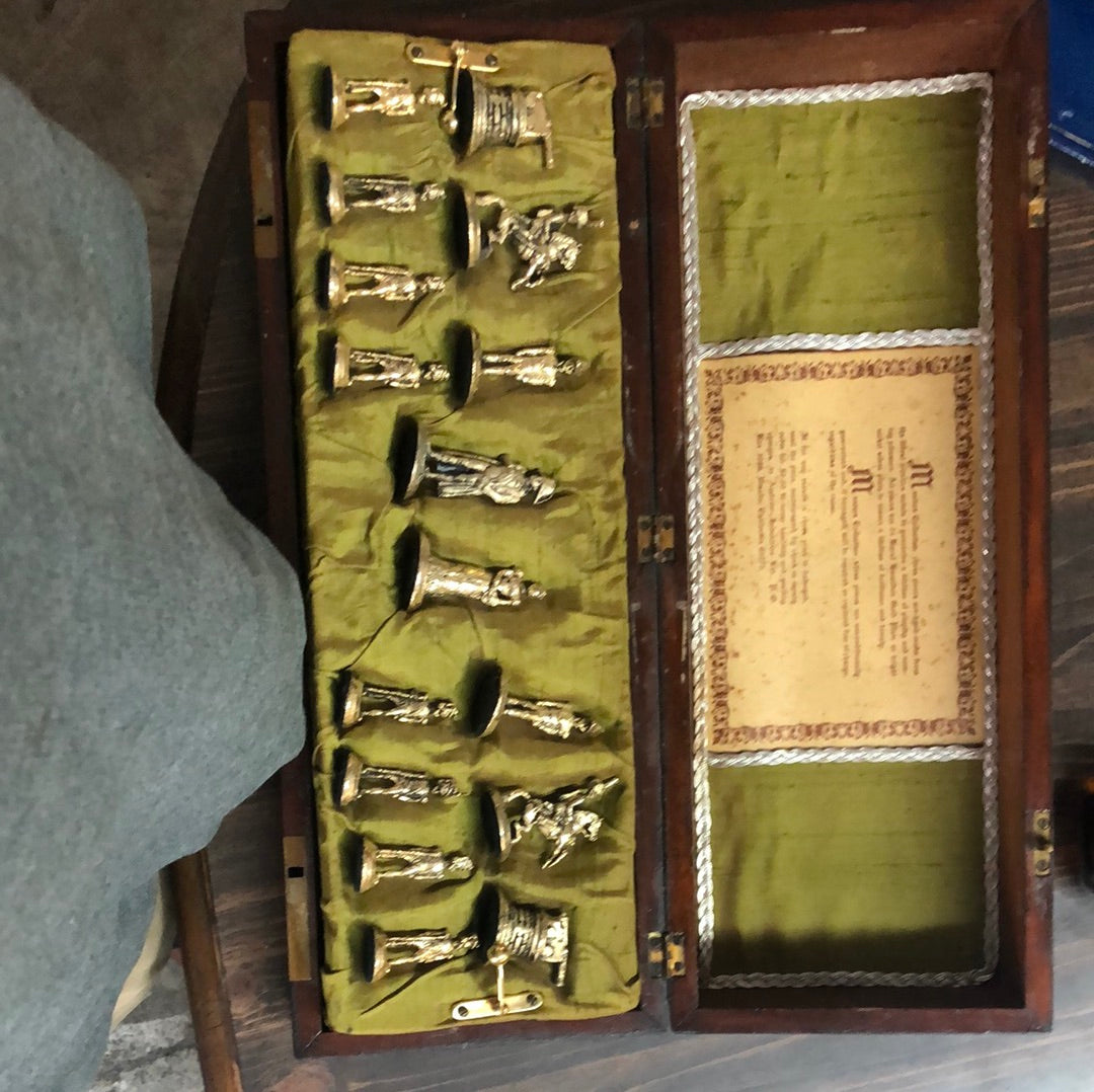 Picture: Sixteen chess pieces resembeling Napoleonic soldiers in gold-plated nickel