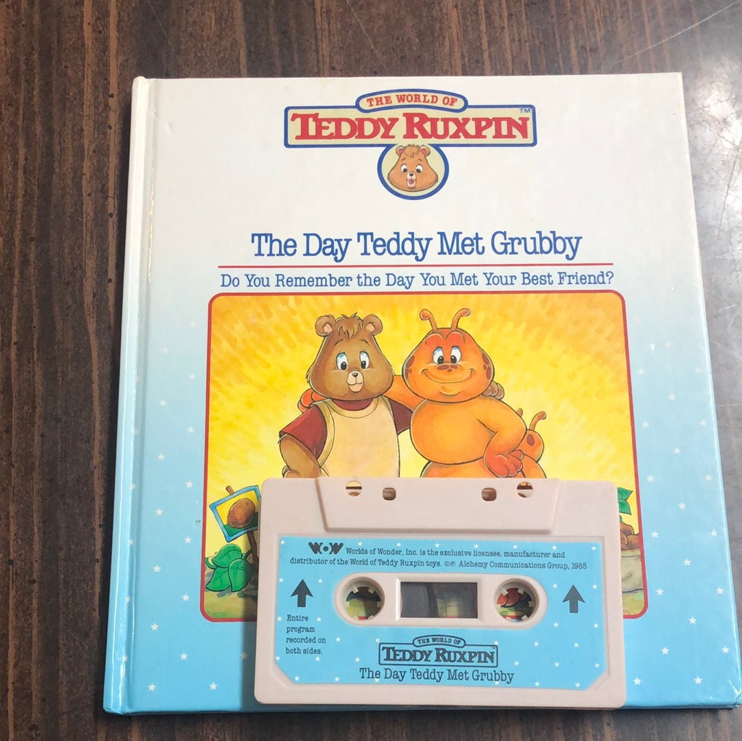 The World of Teddy Ruxpin: The Day Teddy Met Grubby book and cassette