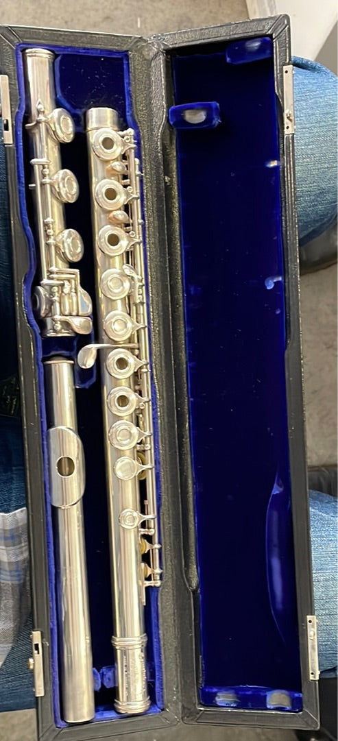 Gemeinhardt Sterling Silver Handcrafted Professional Flute
